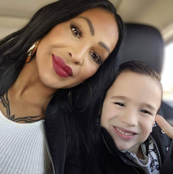 Meet your Posher, Ruby - Picture 2 of 4